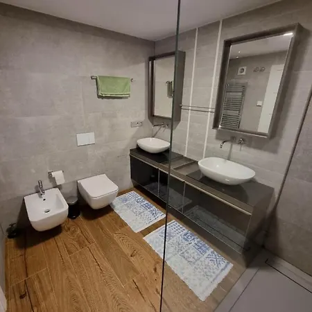 Edificio Online * Marbella